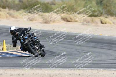 media/Nov-16-2025-Race Pace (Sun) [[8c5fa54630]]/Non Verified Riders (1st 20 Minutes)/2-Turn 10 (1010am)/